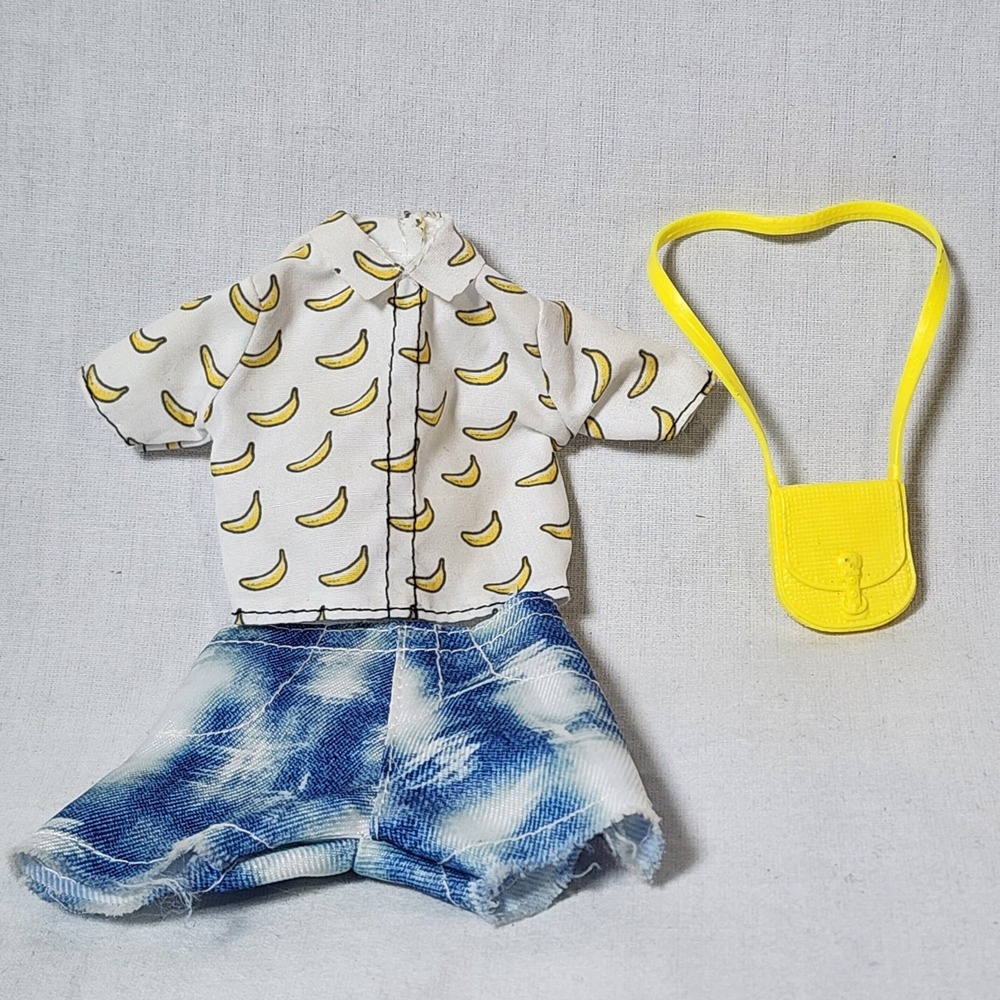 Barbie Complete Look Fashion Banana Print Top Shirt & Jean Shorts Yellow Purse